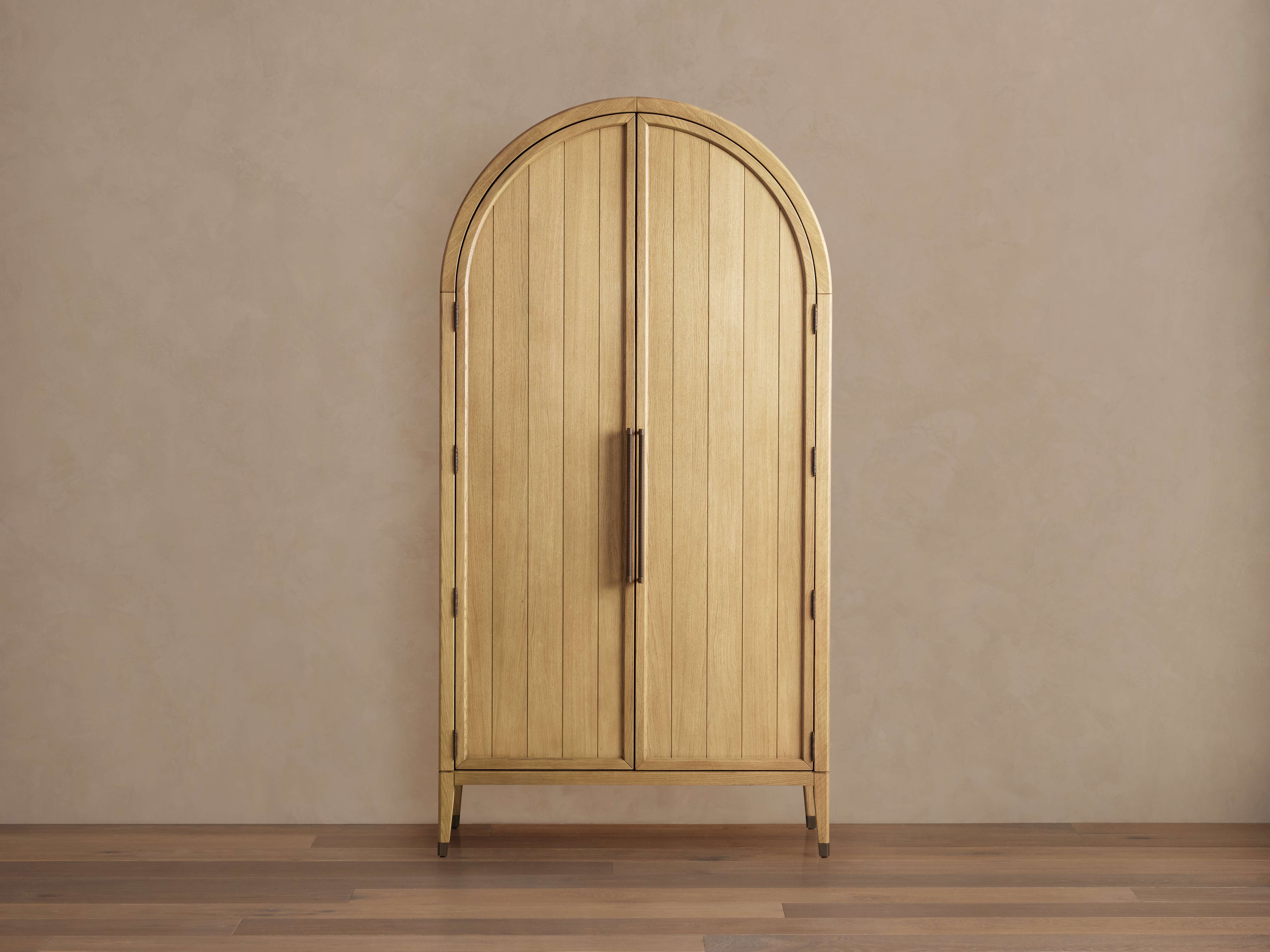 Hattie Cabinet in Honey – Arhaus