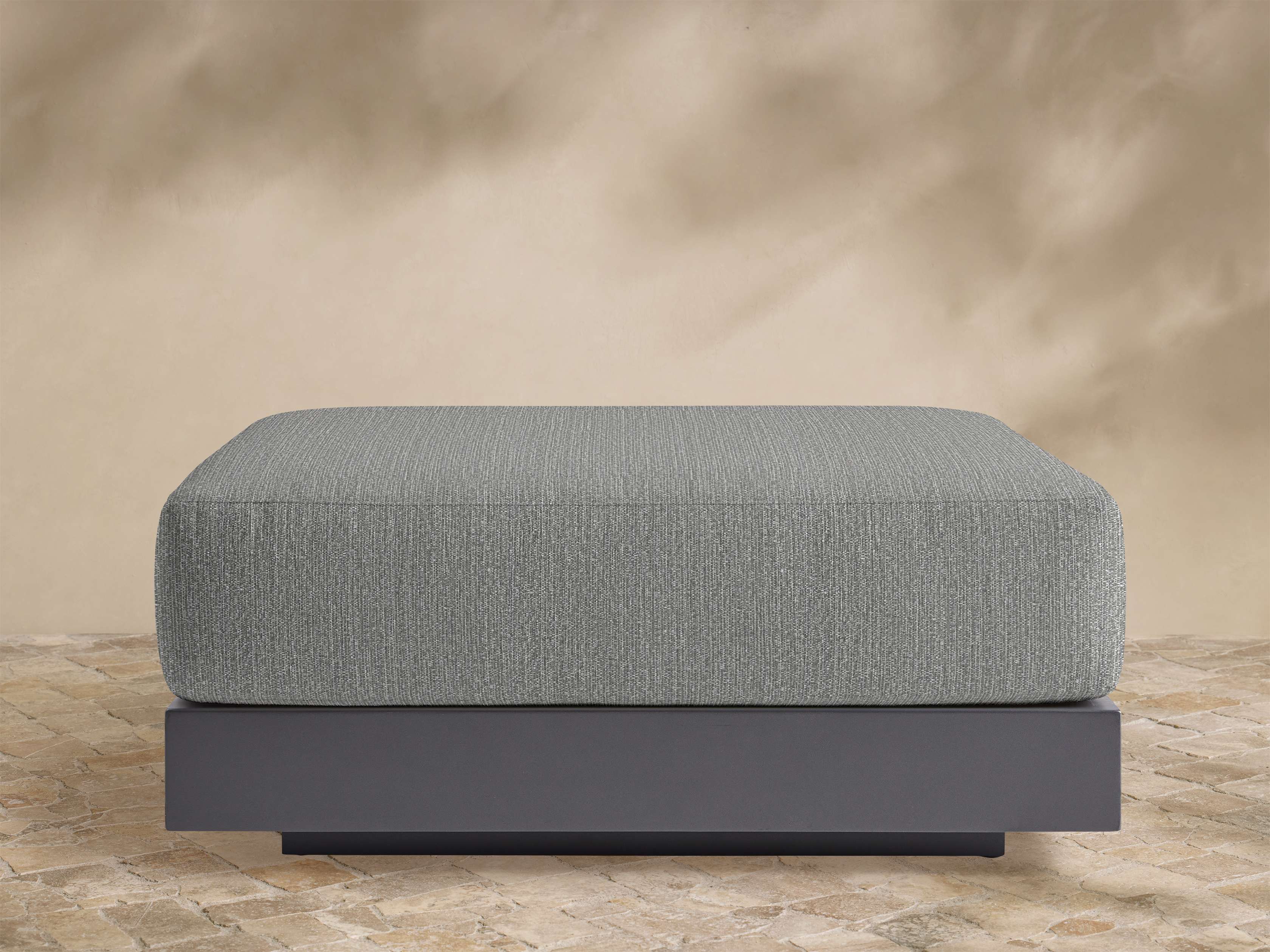 Naxos Outdoor Ottoman in Twilly Grey – Arhaus