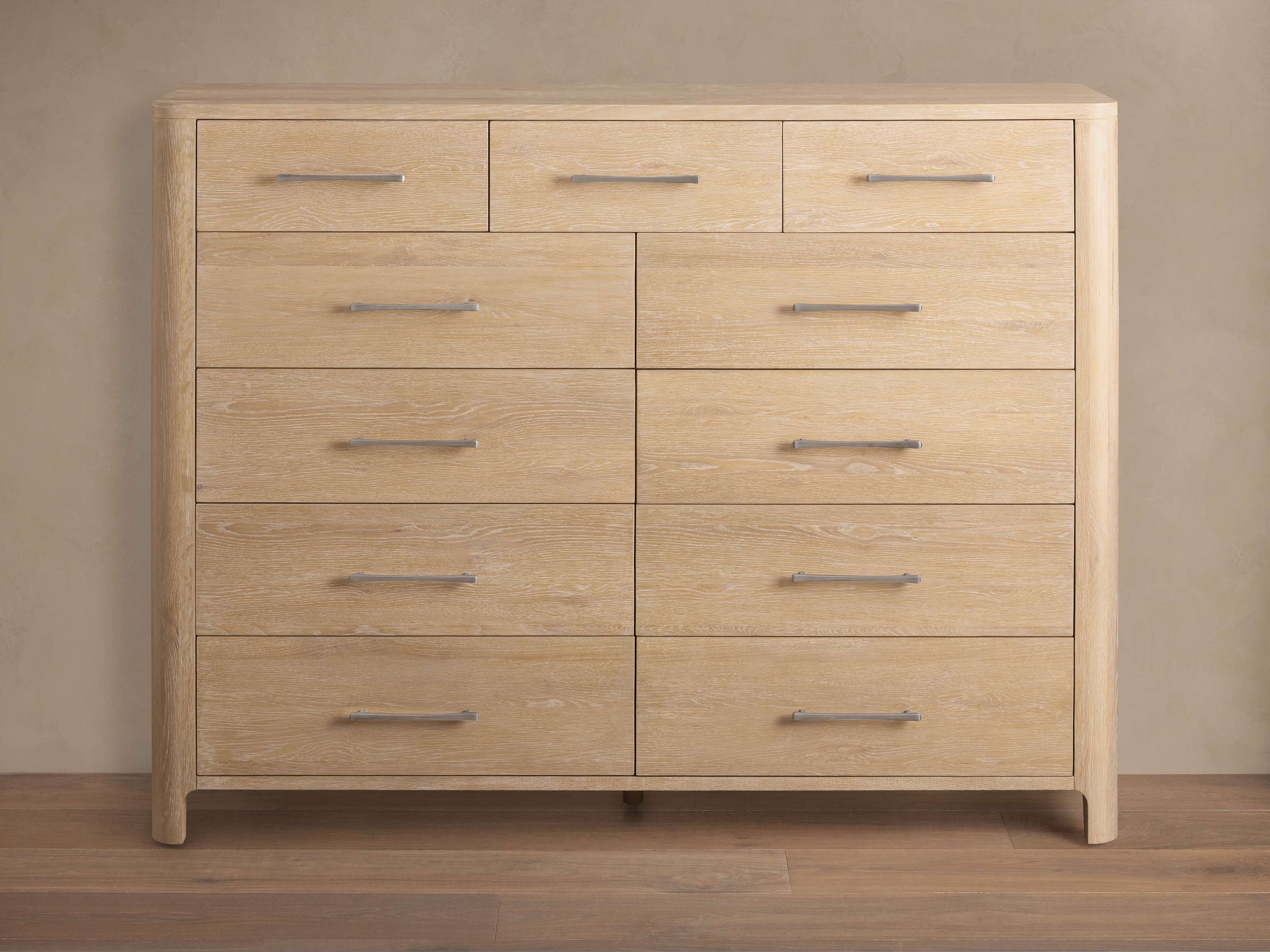 Calista Eleven-Drawer Oak Dresser - Handcrafted Style
