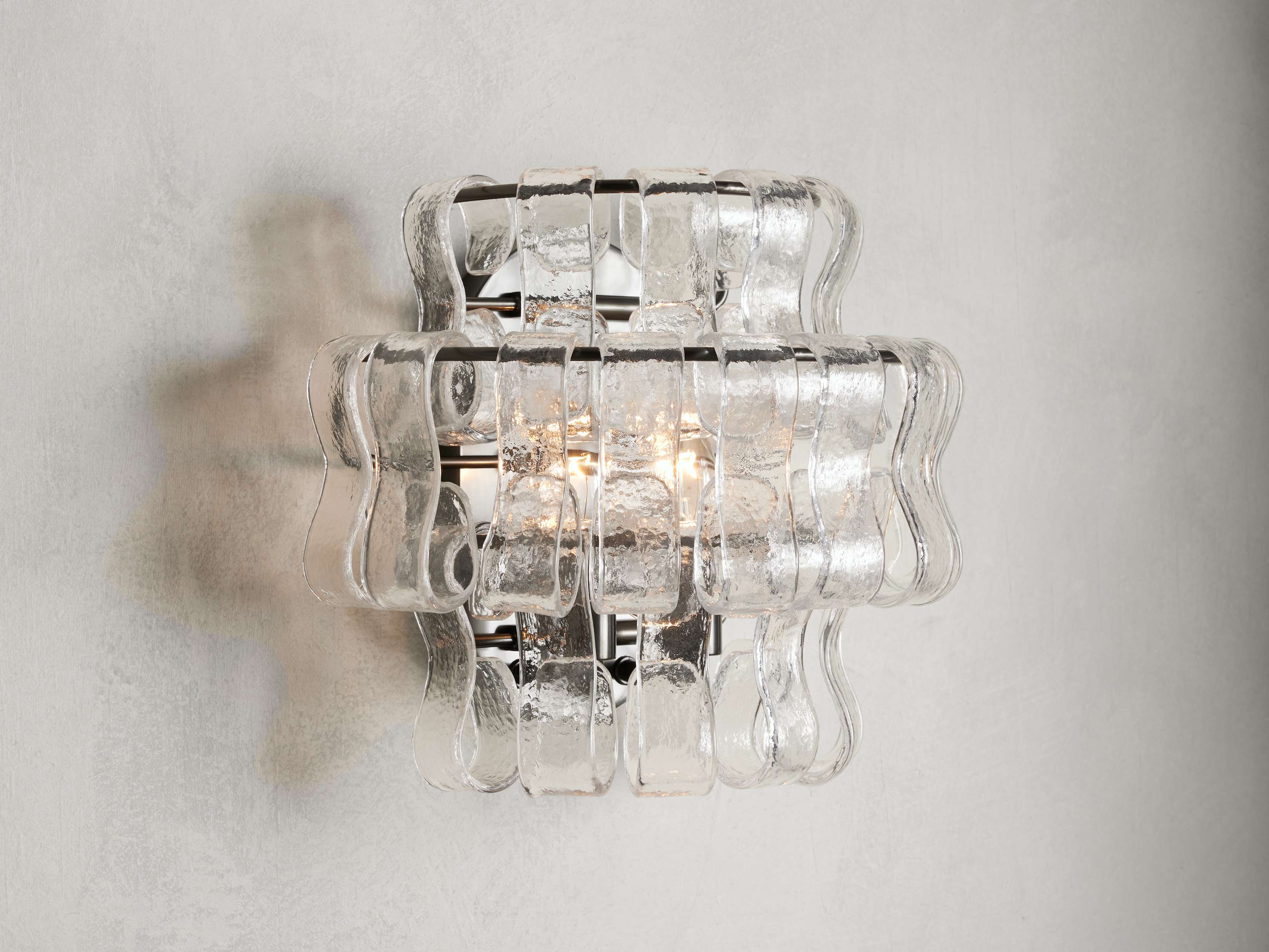 Ghiaccio Sconce - Elegant Steel & Glass Wall Light