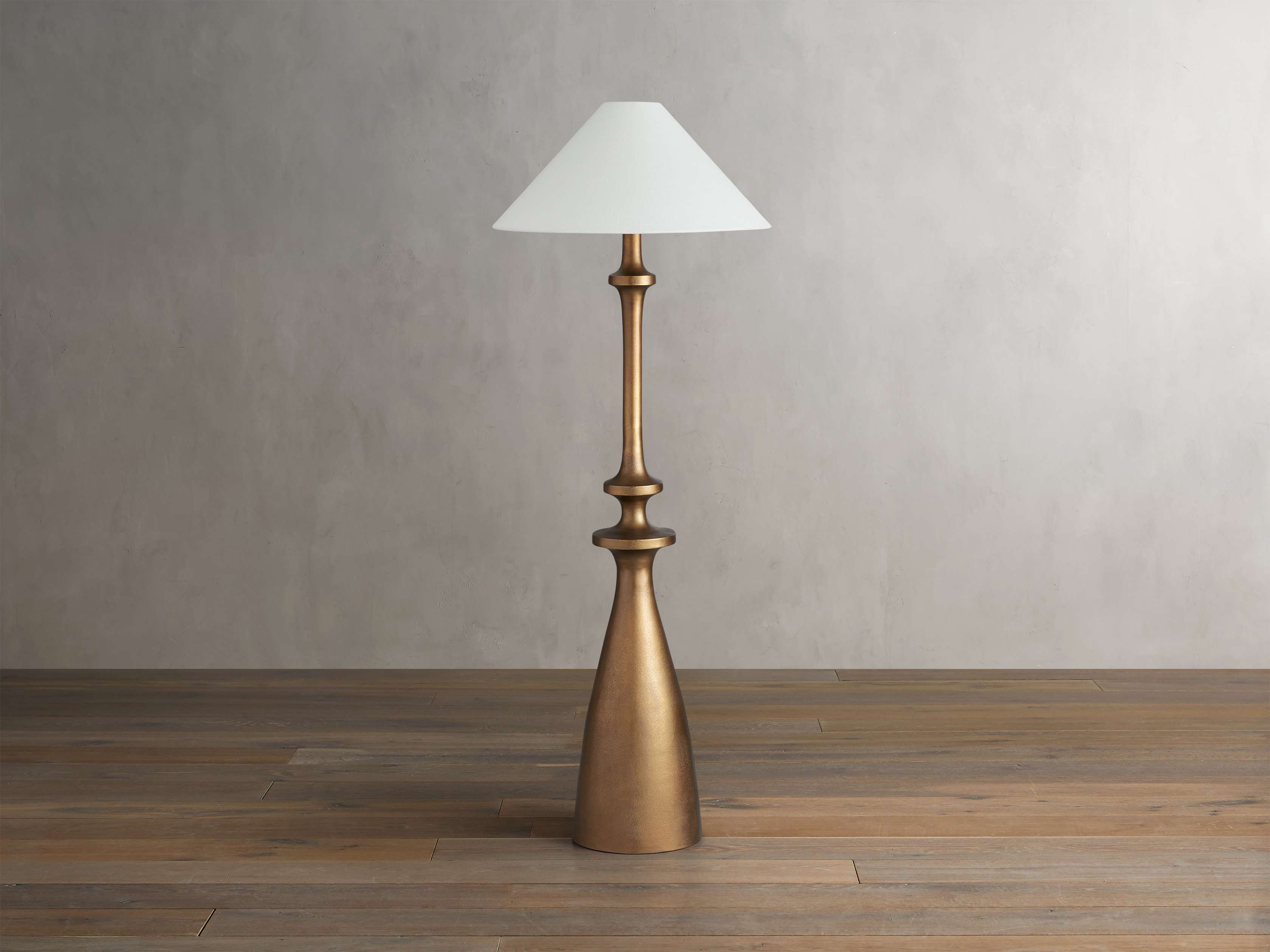 Murphy Floor Lamp - Elegant & Modern Design