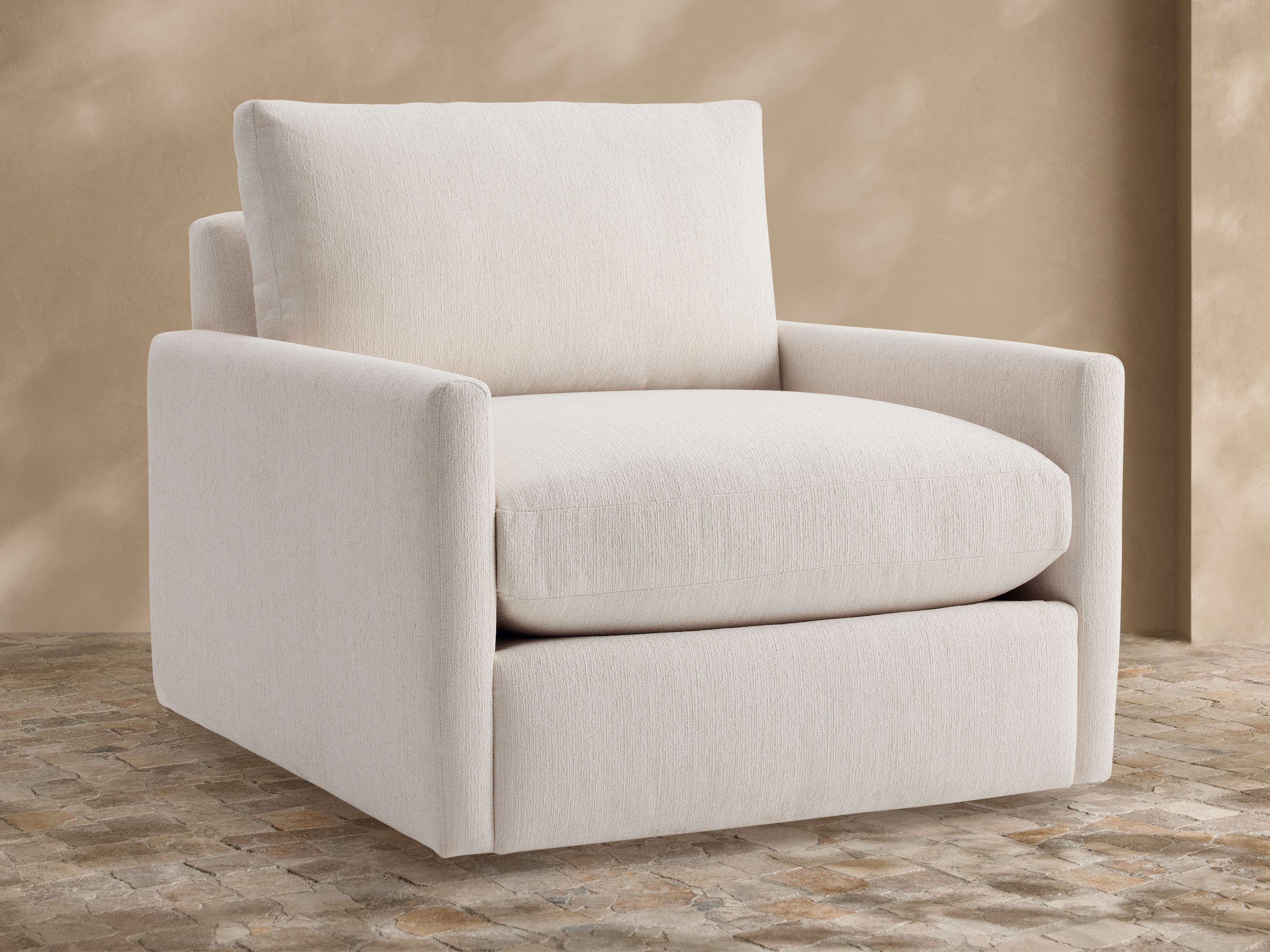 Kipton Outdoor Swivel Chair – Arhaus